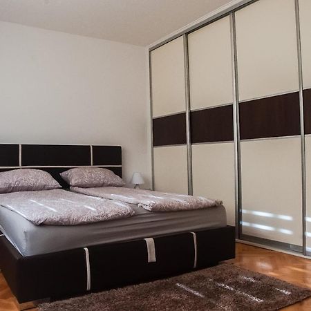 Point Apartment Sarajevo Exterior photo
